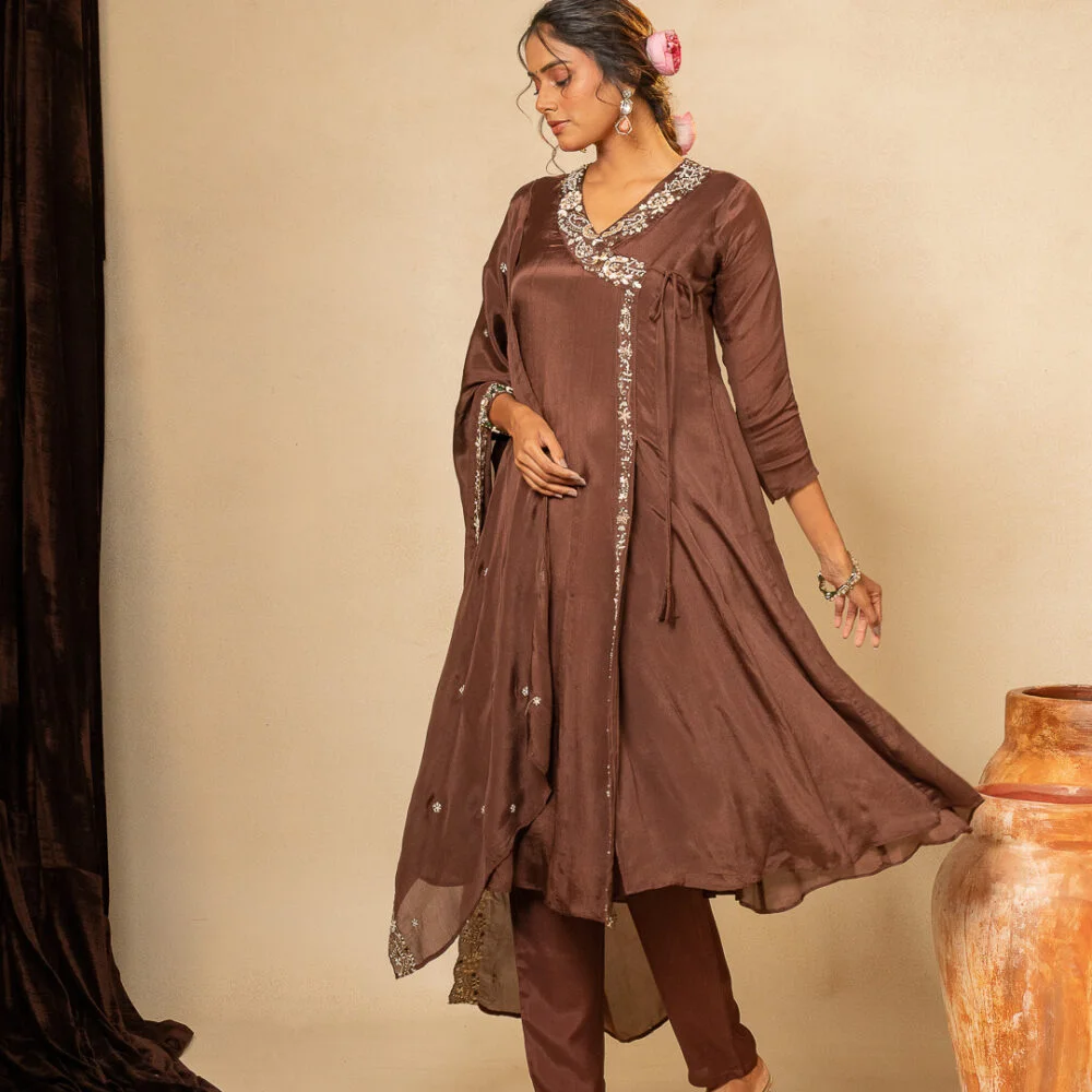 Mocha Embroidery Kurta Set