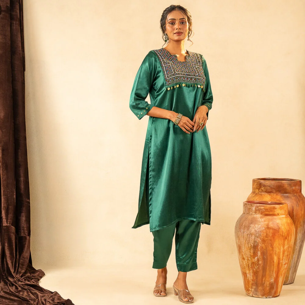 Kutchi Patch Green Cord-Set