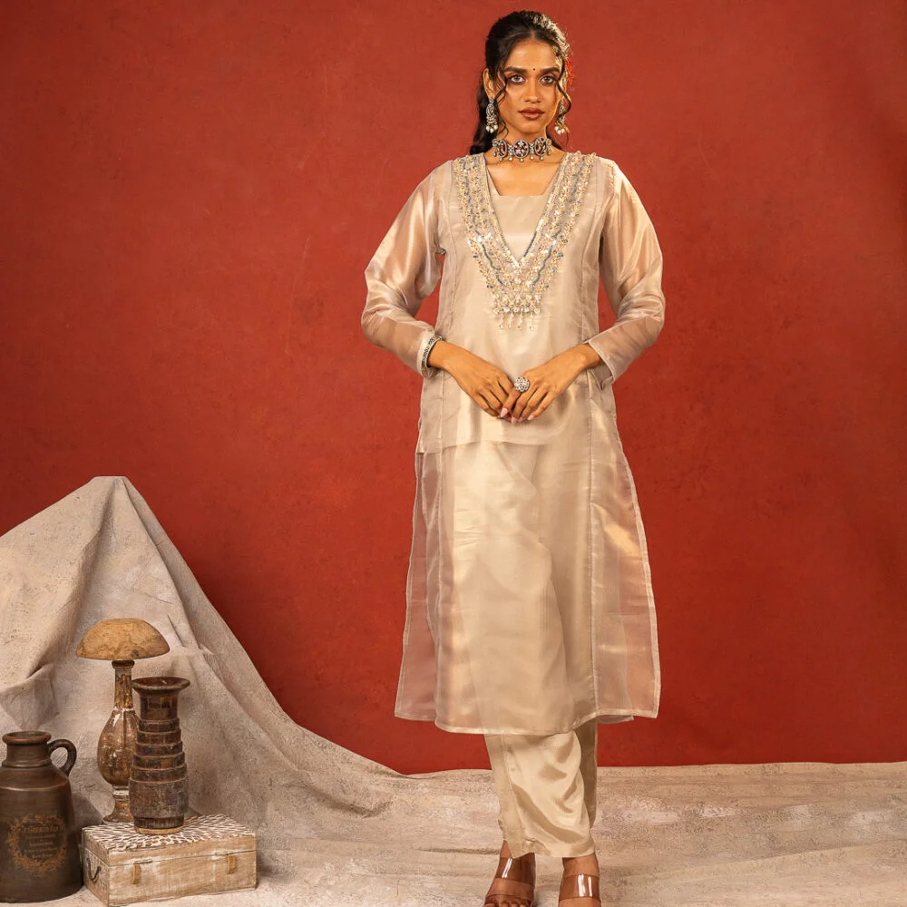 Silver Tissue Cord-Set