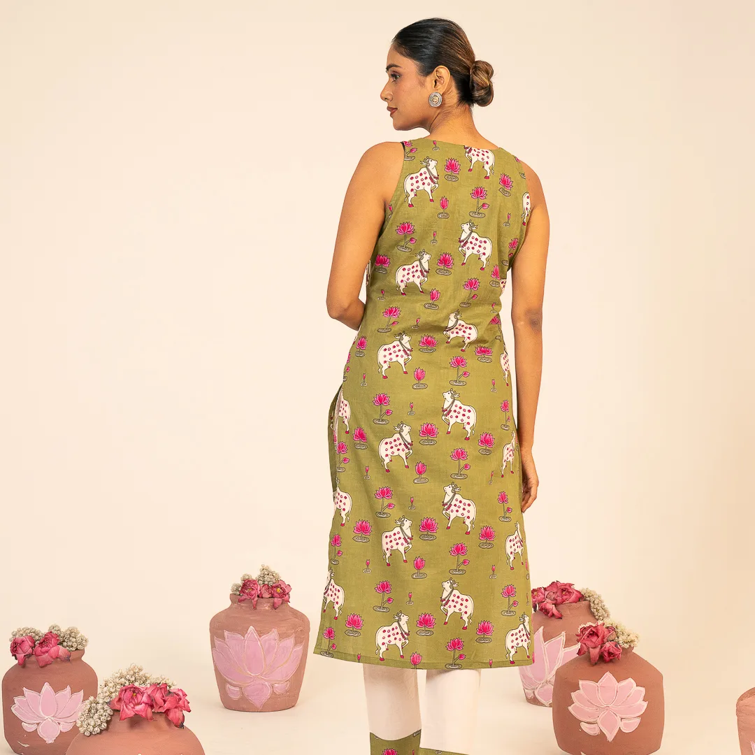 Dhenu sleeveless Kurta Set