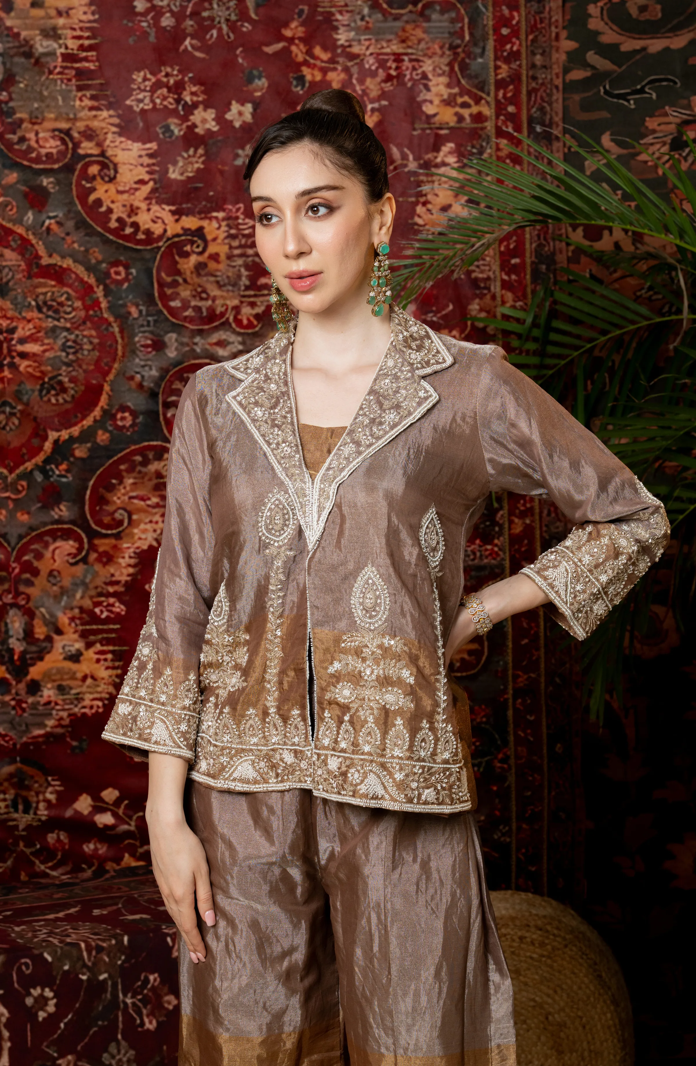 Serein Tissue Embroidered Jacket Set