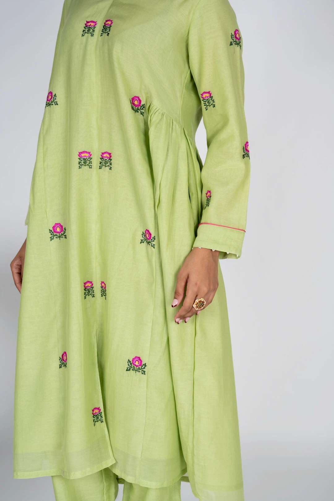 Naaz Floral kurta set
